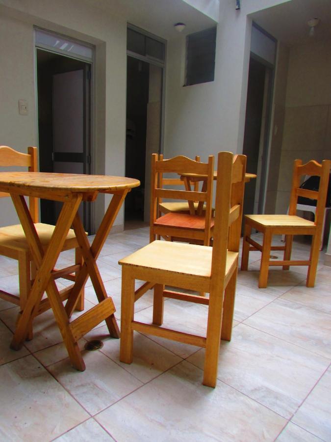 The Grasshopper Hostels Av Alta كوسكو المظهر الخارجي الصورة